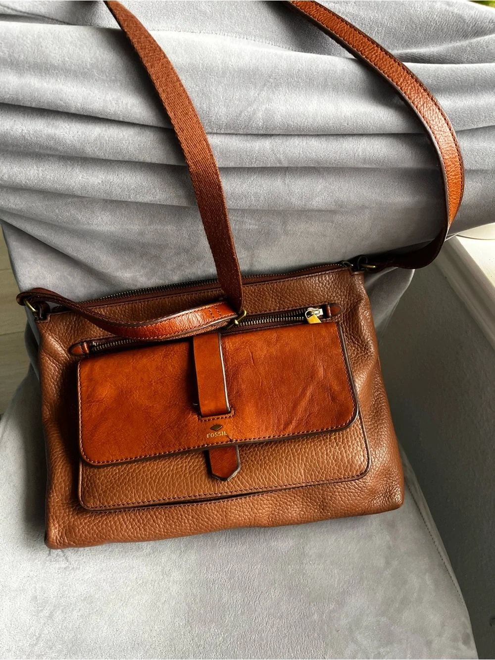 Fossil Two-Tone Brown Leather Crossbody Bag - Picture 1 of 7
